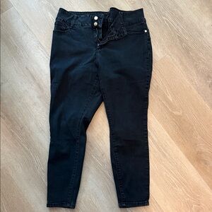 PAIGE Black Ankle Jeans